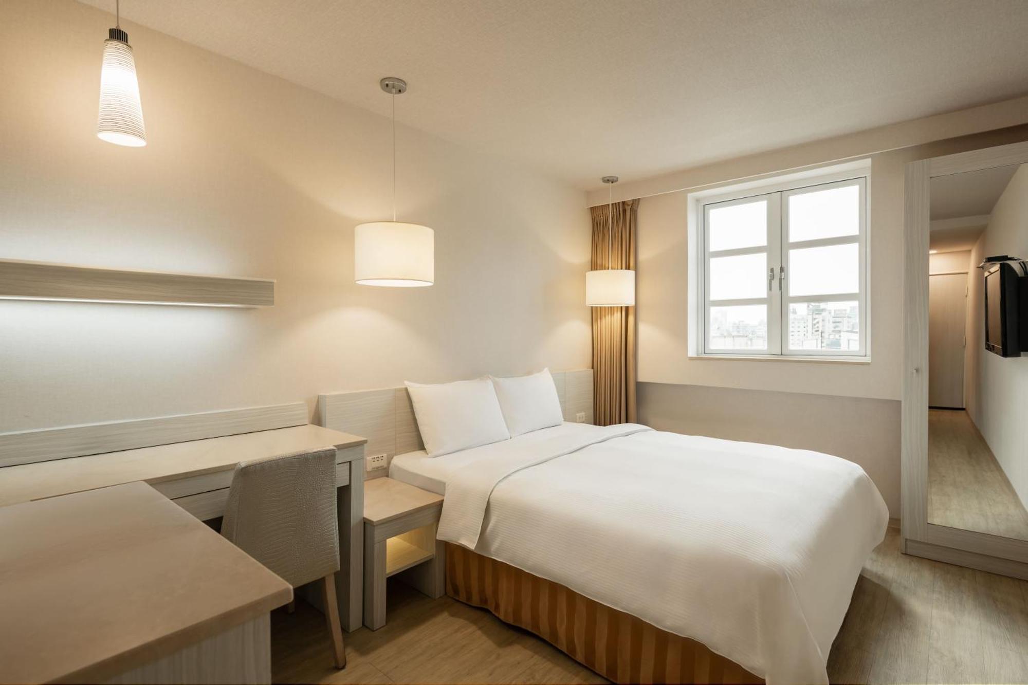 Kindness Hotel - Houyi Jiuru Kaohsiung Quarto foto