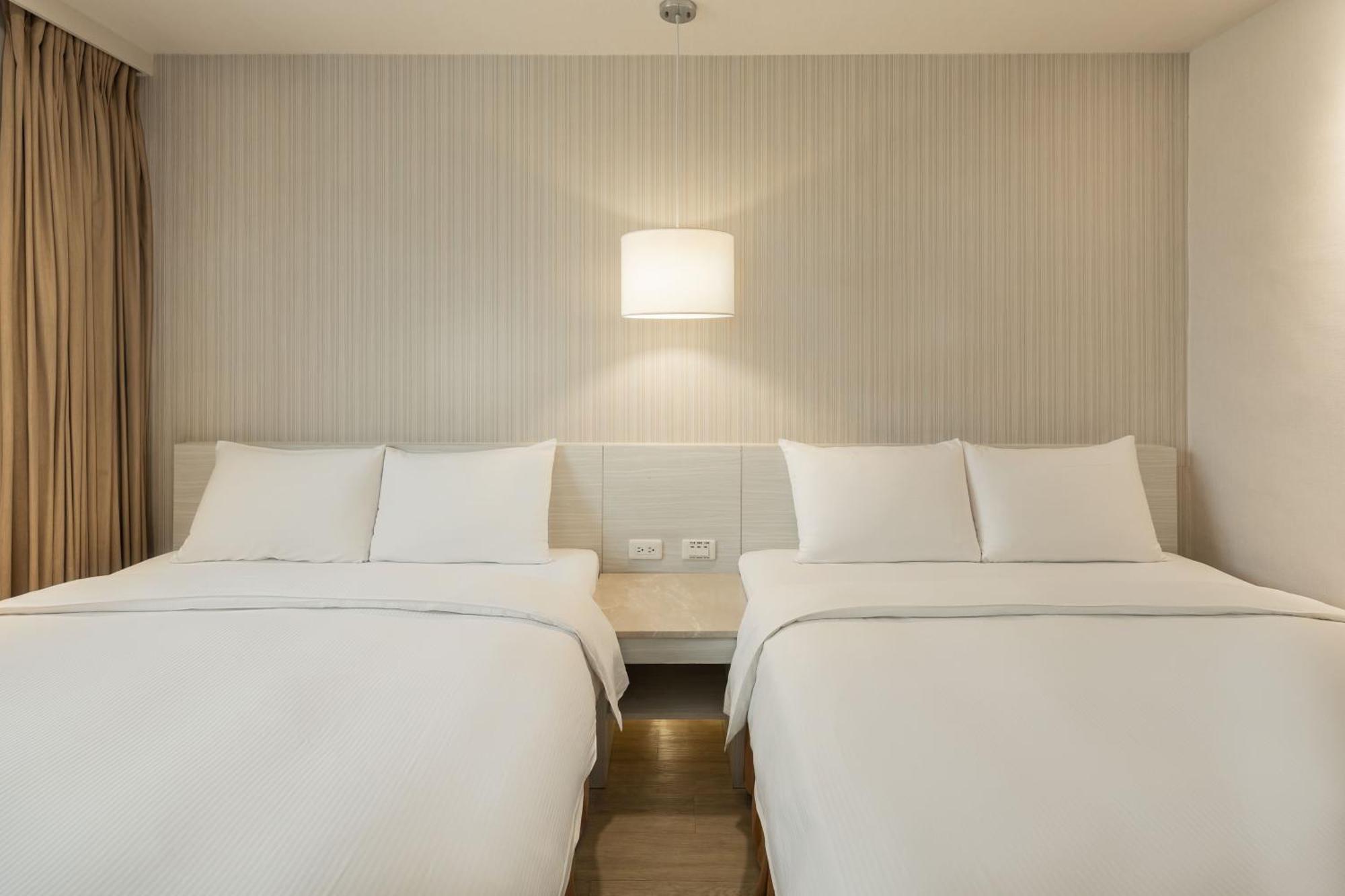 Kindness Hotel - Houyi Jiuru Kaohsiung Quarto foto